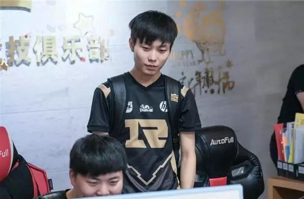 也让外界开 也让外界开