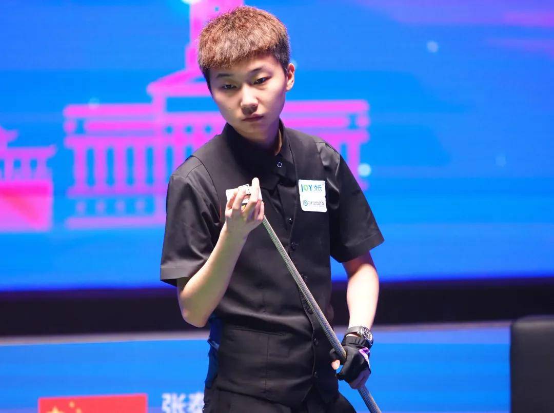 安菲尔德球 安菲尔德球